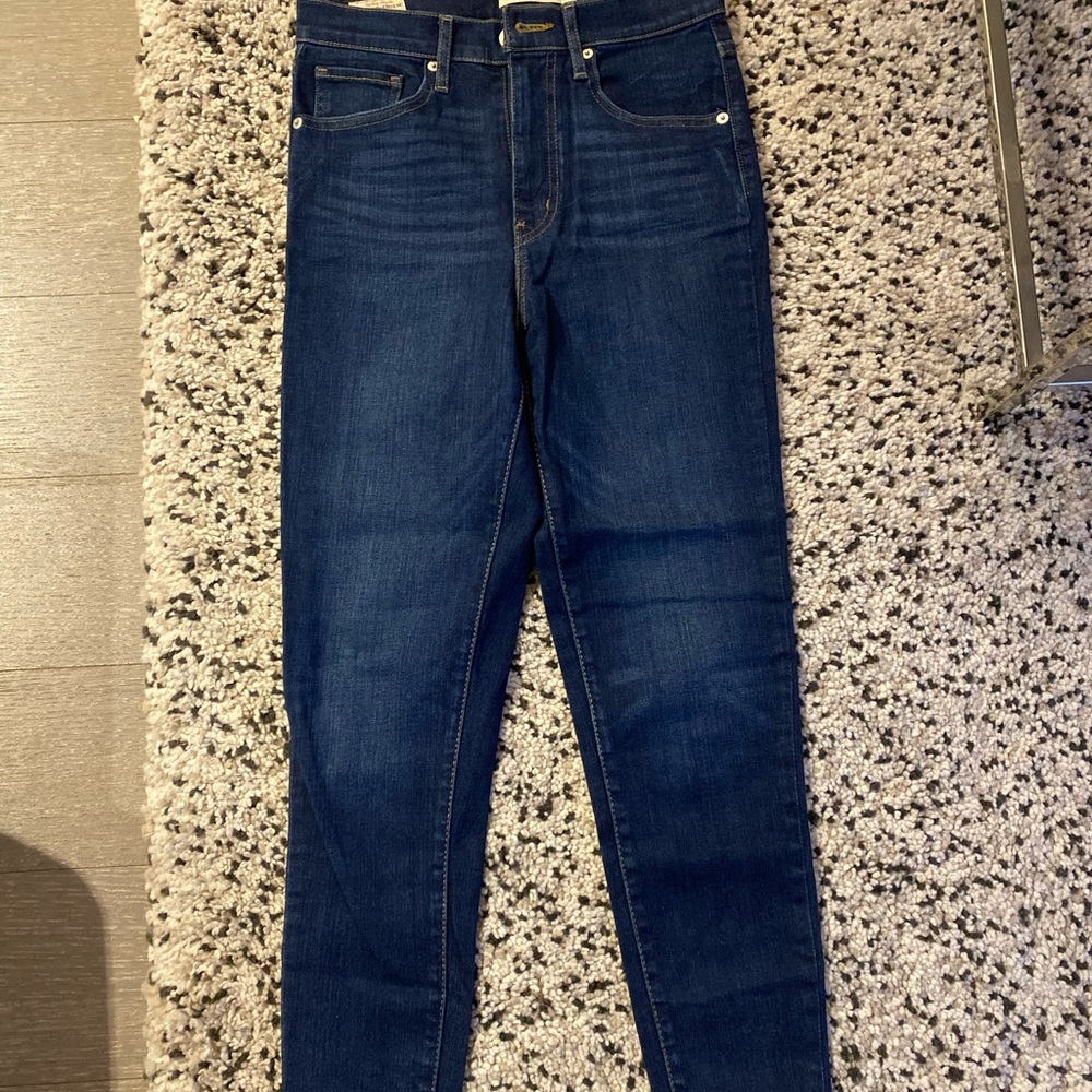 Levi’s Mile High Skinny Jeans